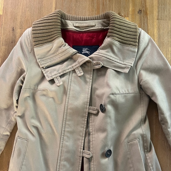 Authentic Burberry trench coat - Picture 2 of 13